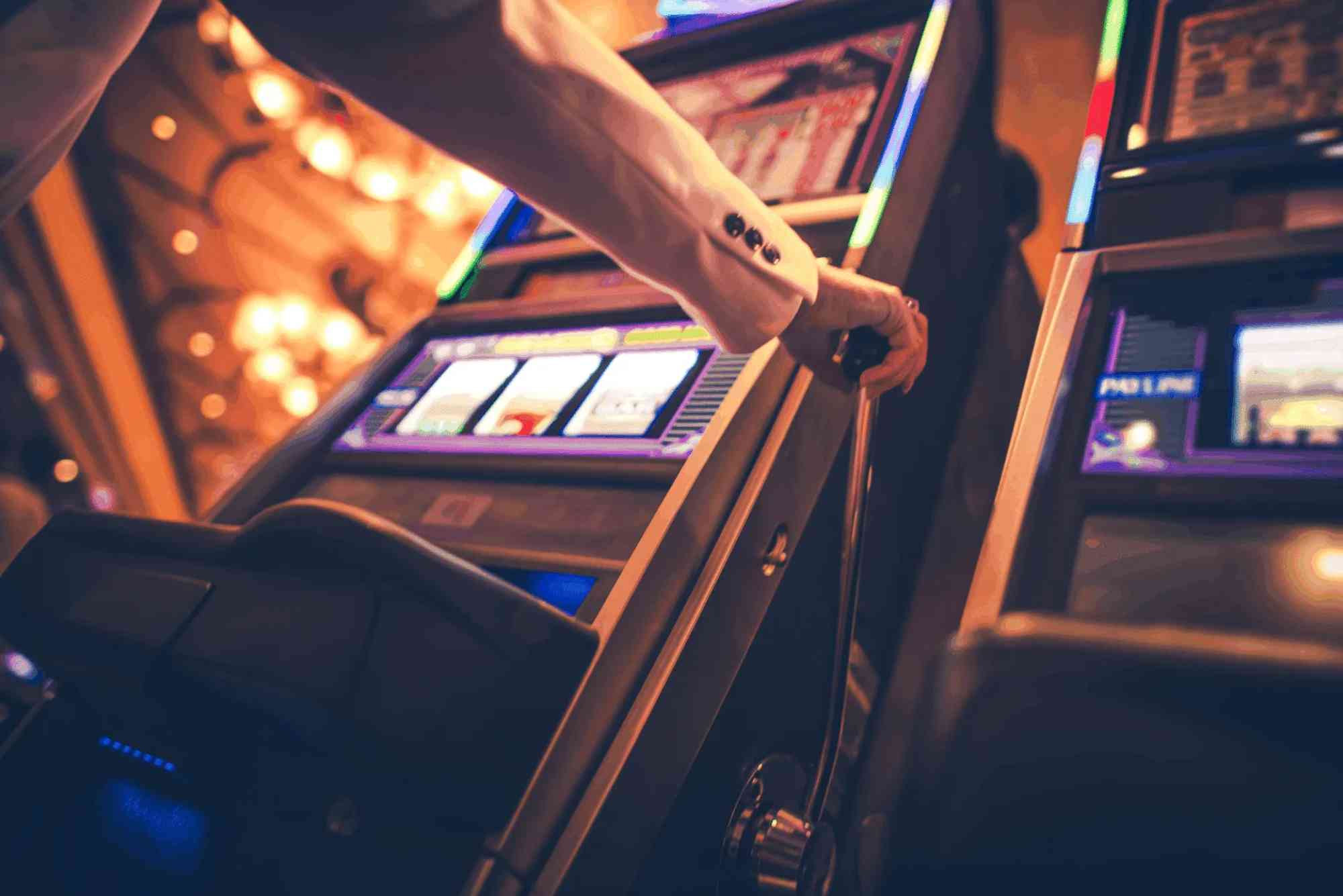 What Are Ultra-High Volatility Slots?