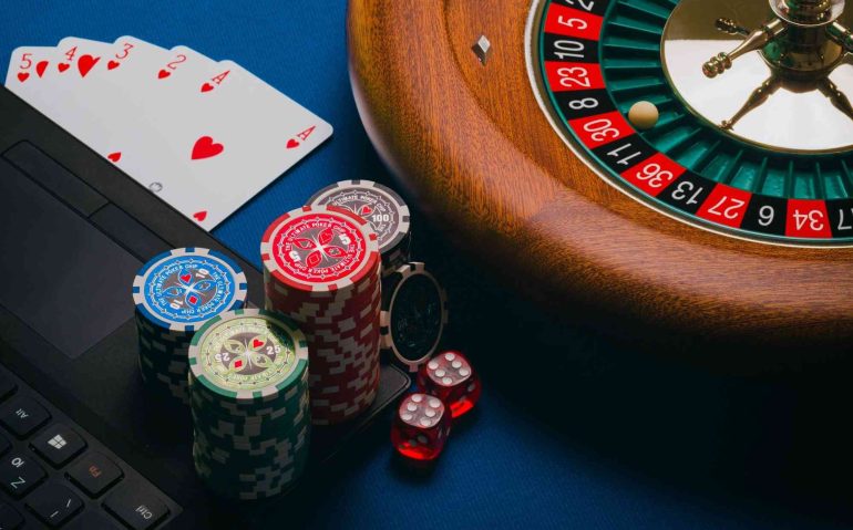 How Do Online Casino Bonuses Work?