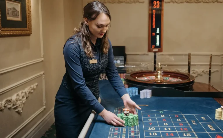 Live Dealer Games Differ from RNG Games